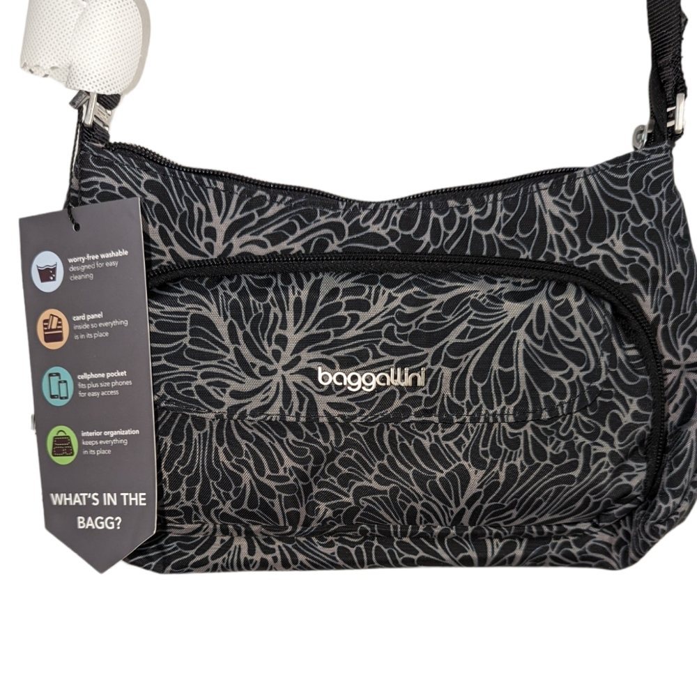 Baggallini Everyday Shoulder Bag!